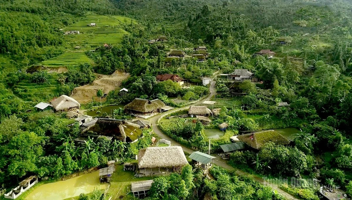xa-phin-village-ha-giang-2 Xa Phin village in Ha Giang