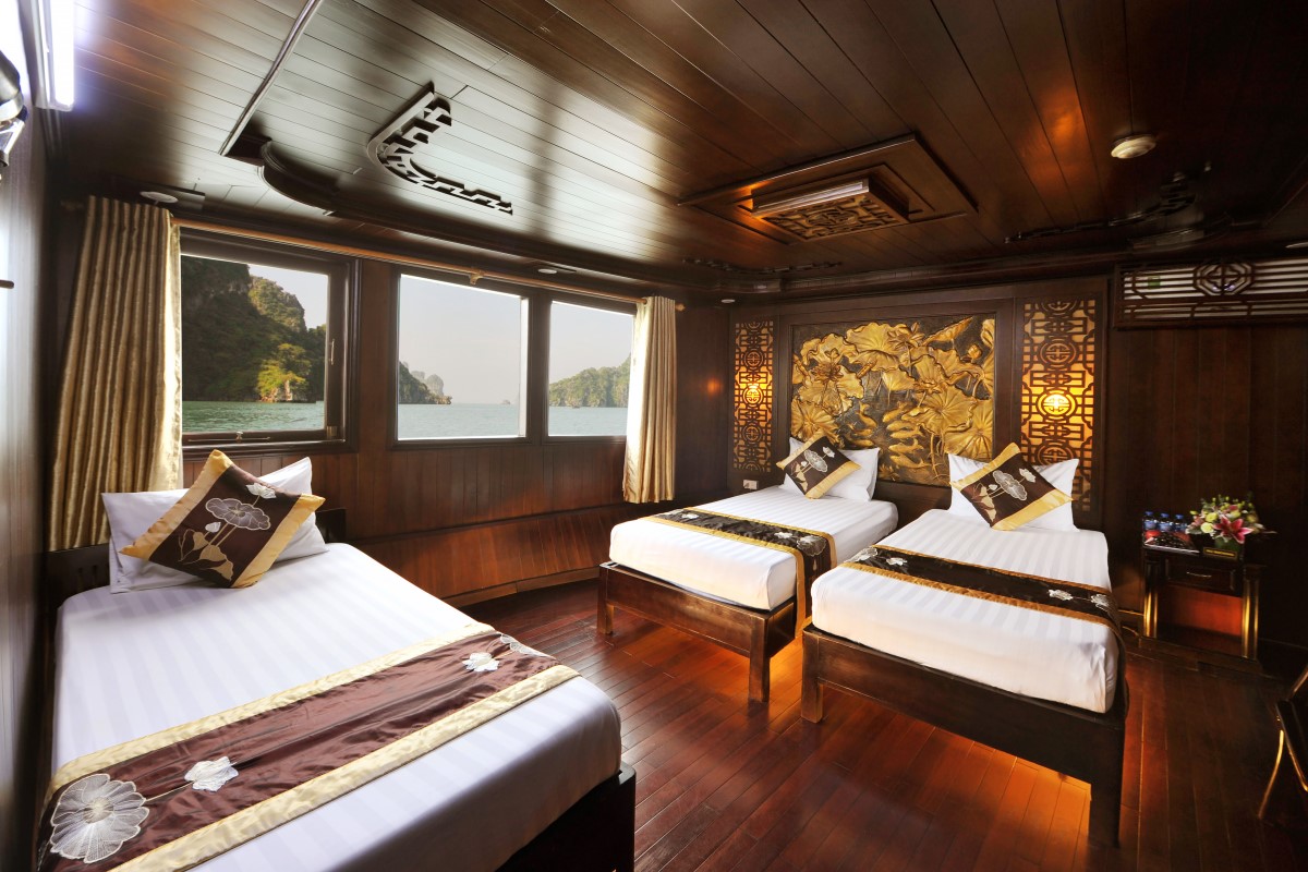 3D2N-Discover-Untouched-Bai-Tu-Long-Bay-Deluxe-triple-with-3-single-beds Cruise cabin in Bai Tu Long Bay
