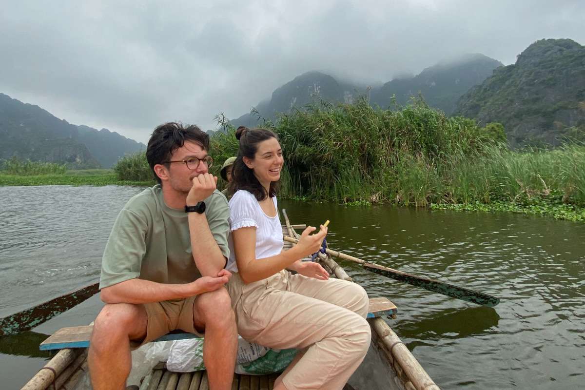 Sampan Van Long Ninh Binh